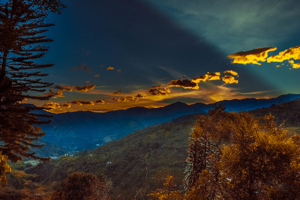 amanecer de colores en Génova, Quindío